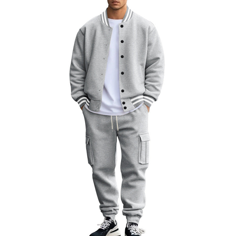Men's sporty college two-piece made of heavy sweat with ribbed cuffs, snap-button bomber jacket and cargo jogger Mune Fashion