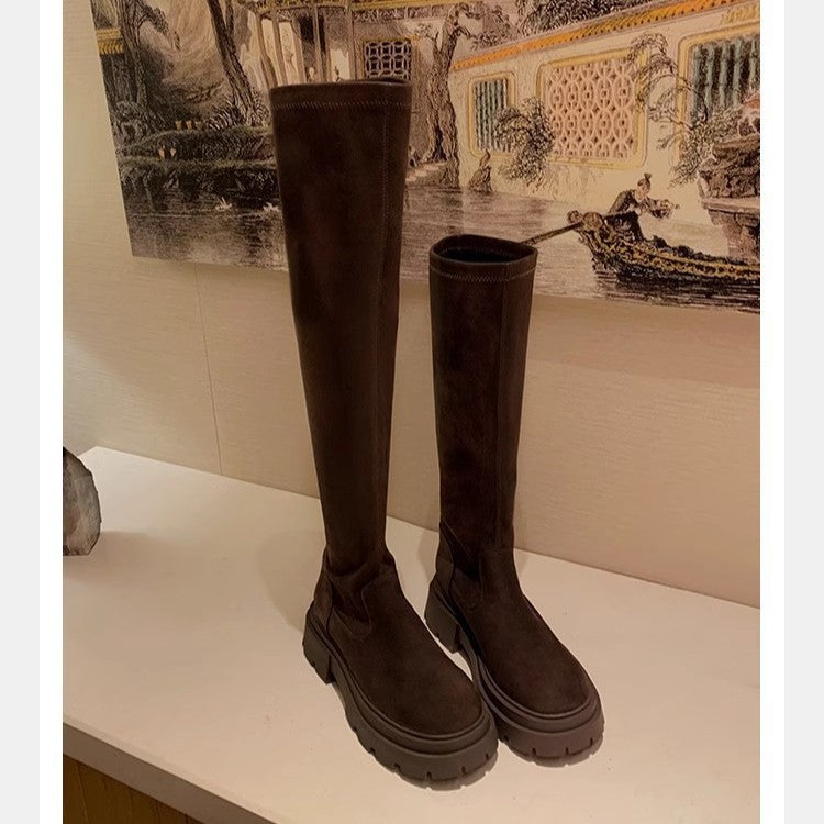 Women's Mid-Calf Suede Boots with Distinctive Lug Profile Sole and Elastic Slip Shaft Mune Fashion