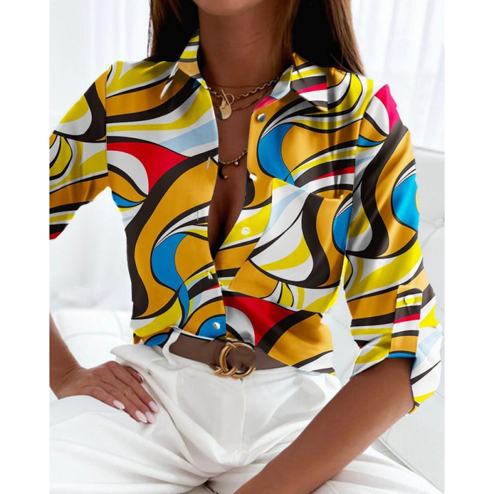 Women's satin blouse with graphic all-over print and tailored fit Mune Fashion