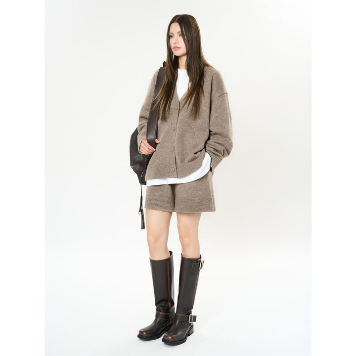 Women's Oversized Knit Cardigan with V-Neck, Button Placket and Soft Draping Mune Fashion