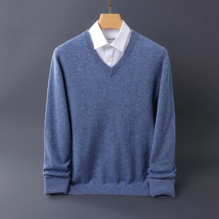 Men's fine V-neck sweater made from merino-cashmere blend with ribbed cuffs Mune Fashion