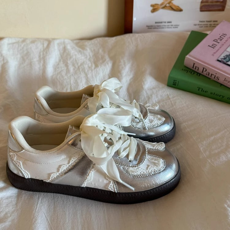Ladies' stylish sneakers with elegant satin ribbon Mune Fashion