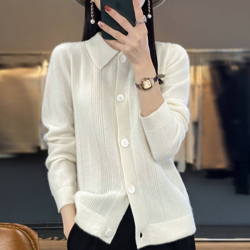 Women's button cardigan with shirt collar and fine vertical ribbed texture Mune Fashion