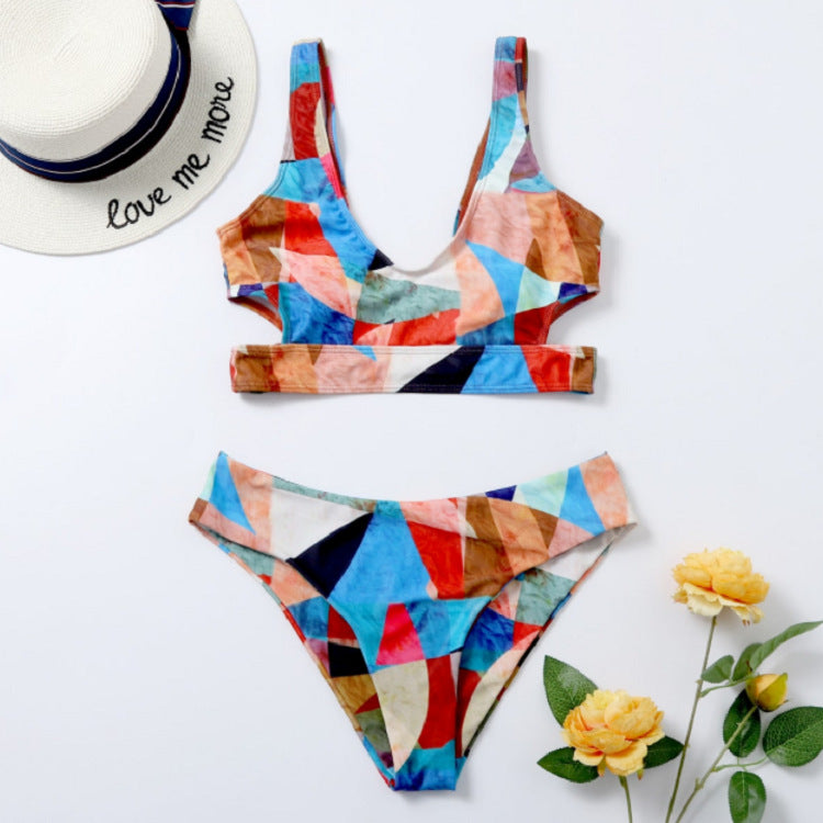 Women's Sport Bikini with Geometric Design and Wide Straps Mune Fashion