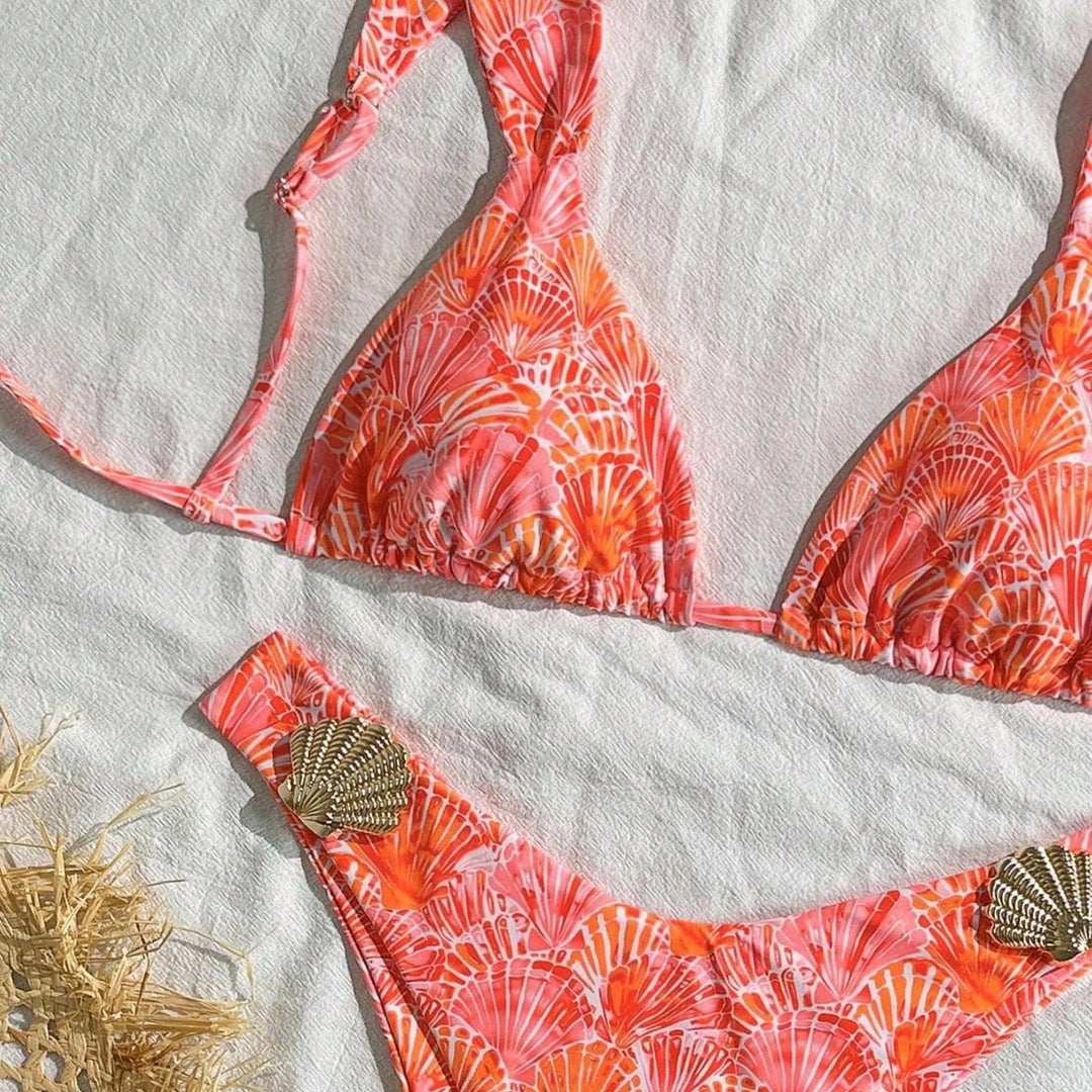 Women Triangle Bikini with Stylish Shell Design Mune Fashion