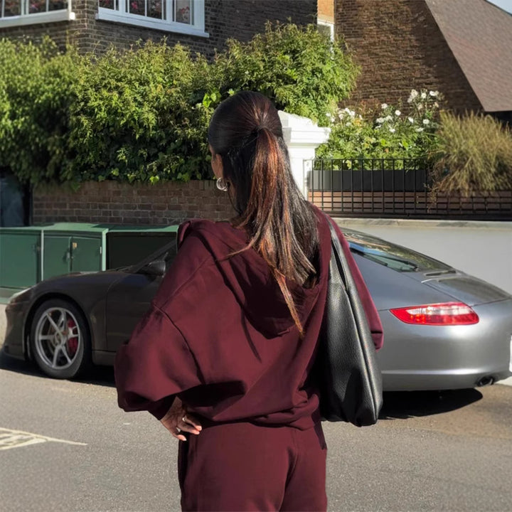 Women's cropped hoodie sweatshirt with oversized sleeves and high-waist wide-leg leisure pants Mune Fashion