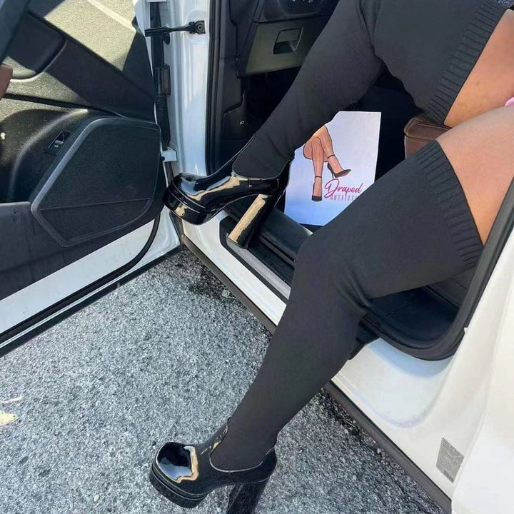 Women's over-the-knee boots with platform sole and elastic shaft construction Mune Fashion