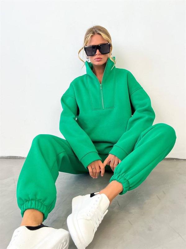 Women’s soft oversized half-zip loungewear set with high stand collar and fitted joggers Mune Fashion