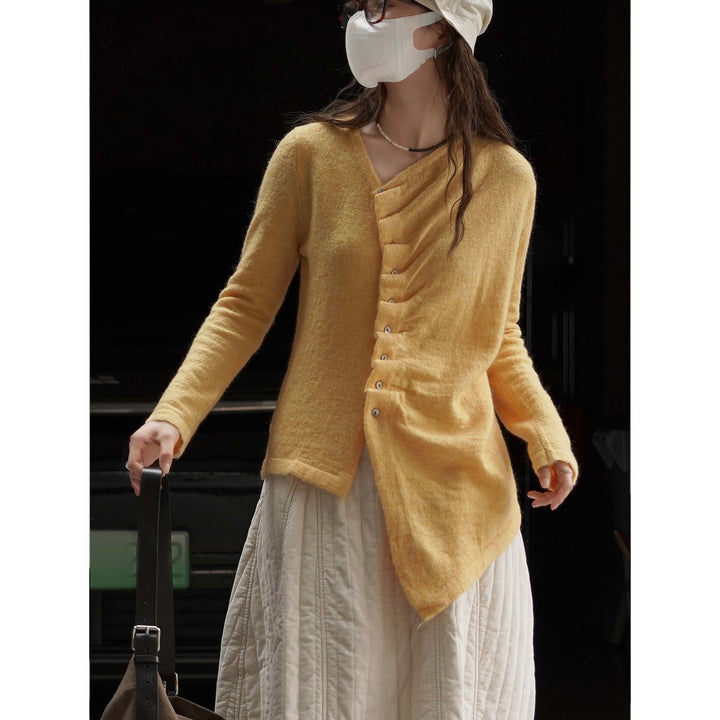 Women's Asymmetric Mohair-Look Cardigan with Offset Button Placket and Pointed Hem