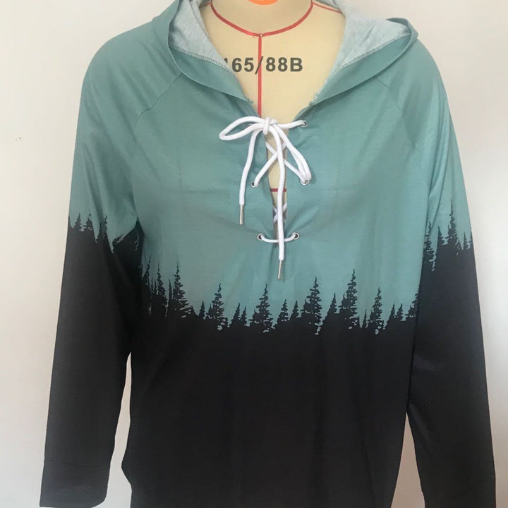 Women's hoodie with forest print, lace detail and raglan sleeves Mune Fashion