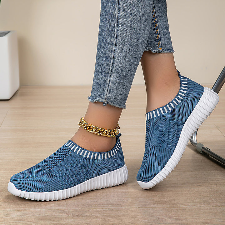Women’s elastic slip-on comfort sneaker with three-dimensional knit structure and profiled lightweight sole Mune Fashion
