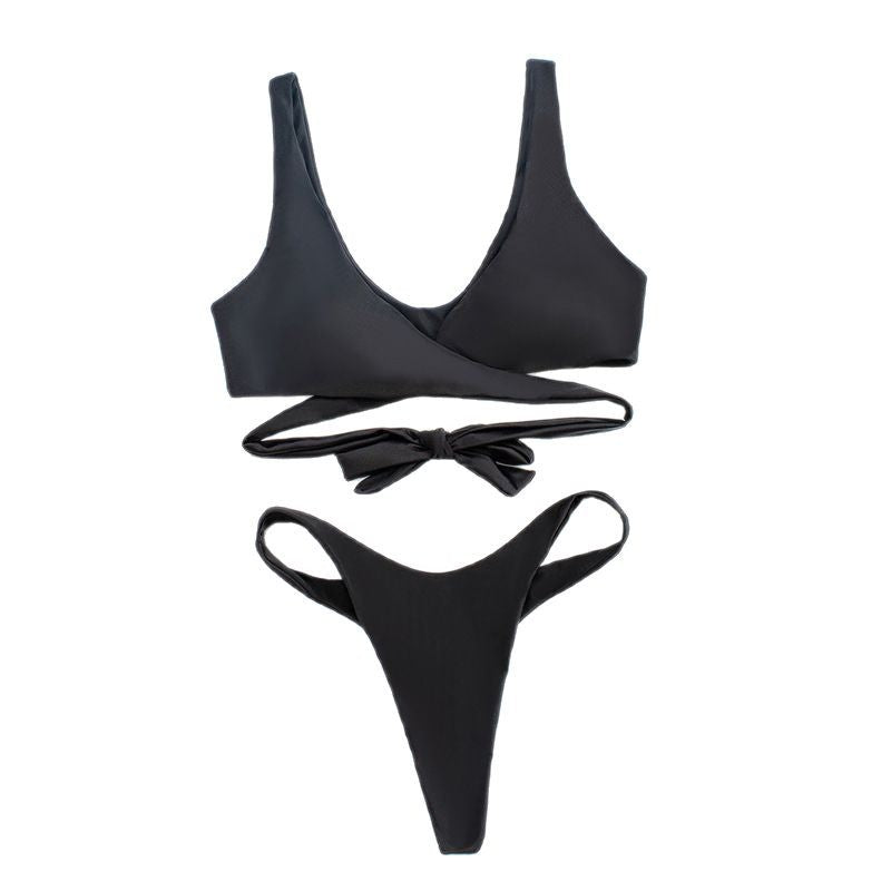 Women's asymmetrical high-cut bikini with innovative wrap design Mune Fashion