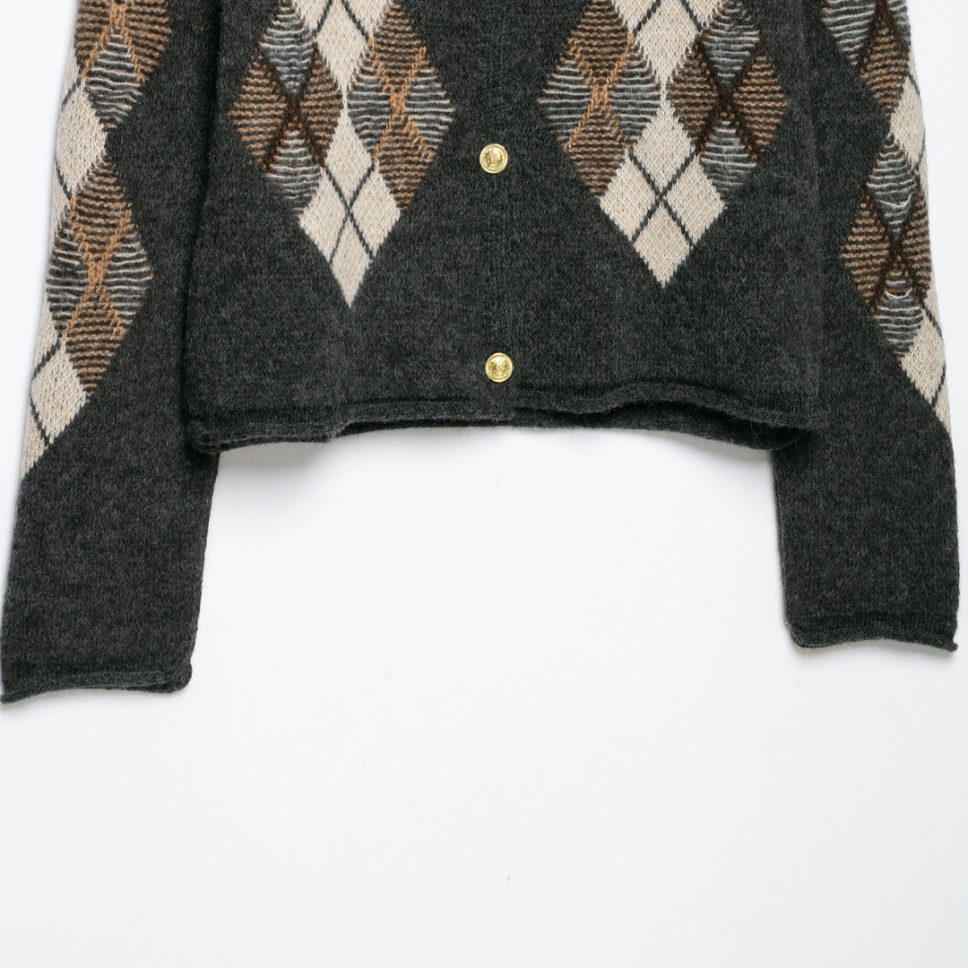 Women's Short-Cut Argyle Cardigan in Retro Knit with Golden Decor Buttons Mune Fashion