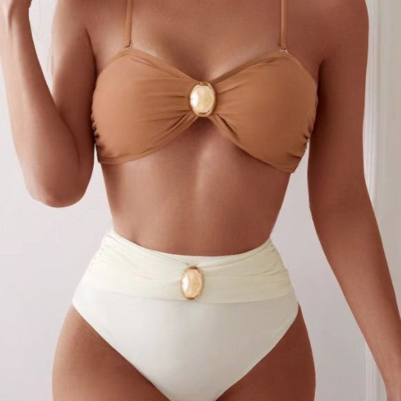 Women's High-Cut Bikini Set with Chic Gold Detail Mune Fashion