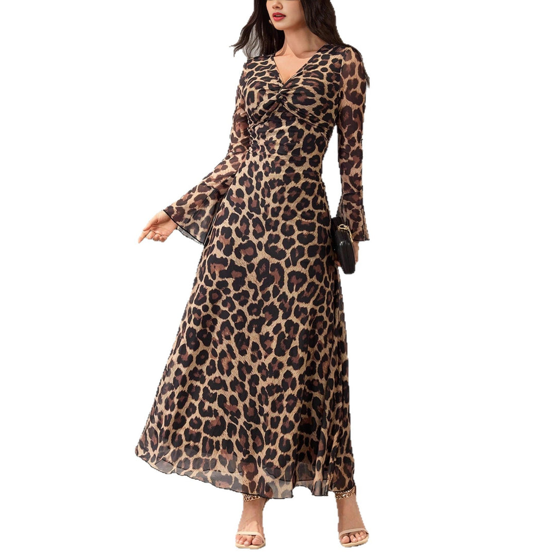 Women's midi dress with knot front and trumpet sleeves Mune Fashion