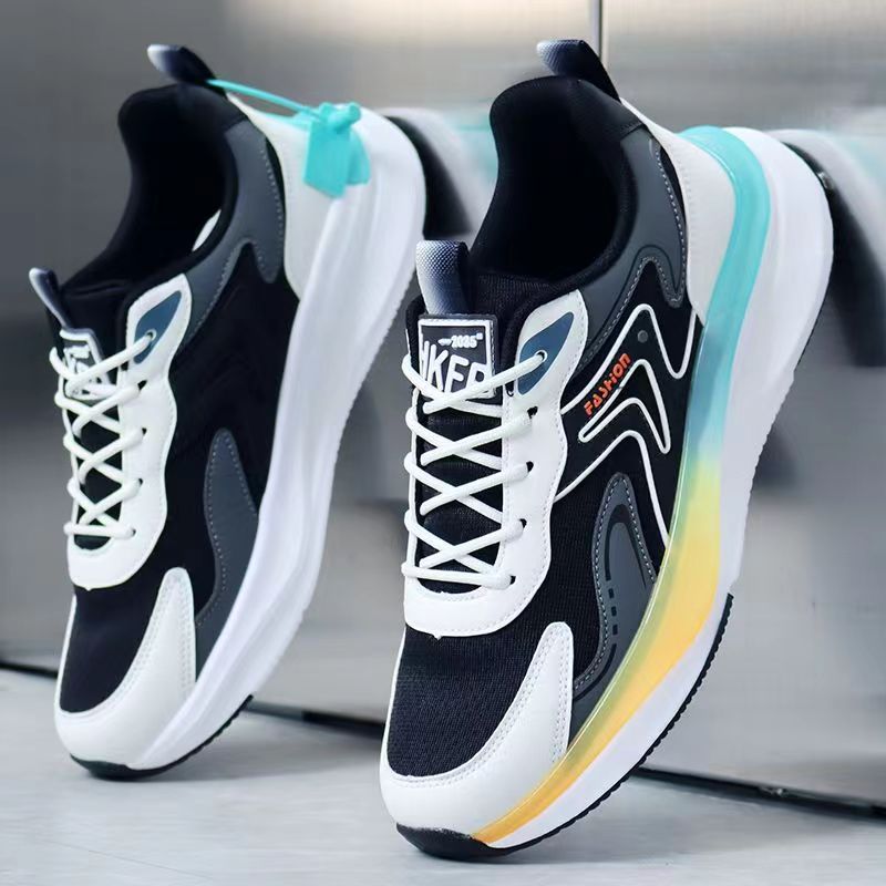 Women's running sneakers with breathable upper material and flexible cushioning system Mune Fashion