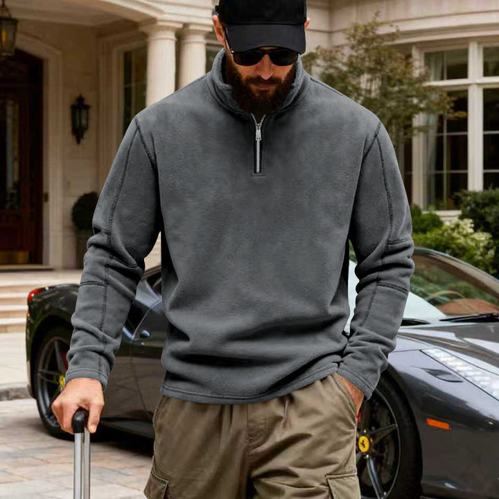 Men's half-zip sweatshirt with stand-up collar and prominent seam details Mune Fashion