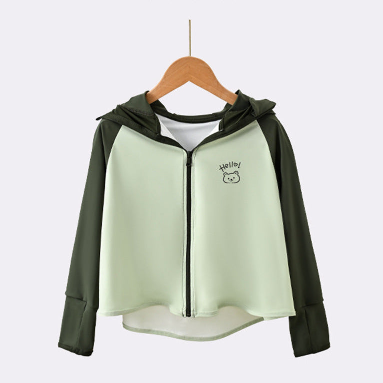 Women's lightweight sports jacket with hood and subtle design Mune Fashion