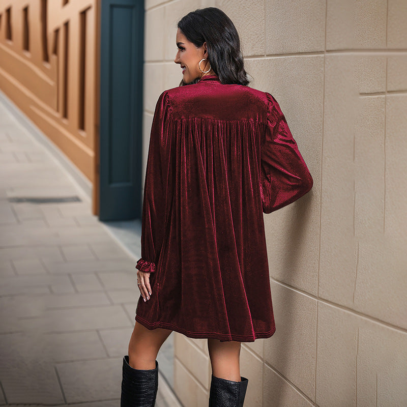 Women Elegant Velvet Dress with V-Neck and Long Sleeves Mune Fashion