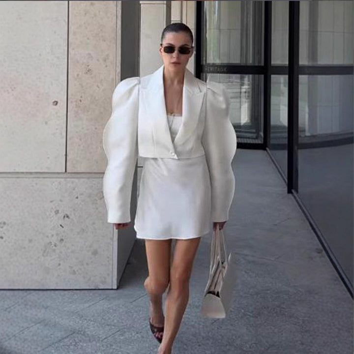 Women's Sculptural Cropped Blazer with Dramatic Balloon Sleeves Mune Fashion