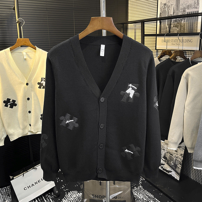 Men's knit cardigan with V-neck and decorative puzzle applications Mune Fashion