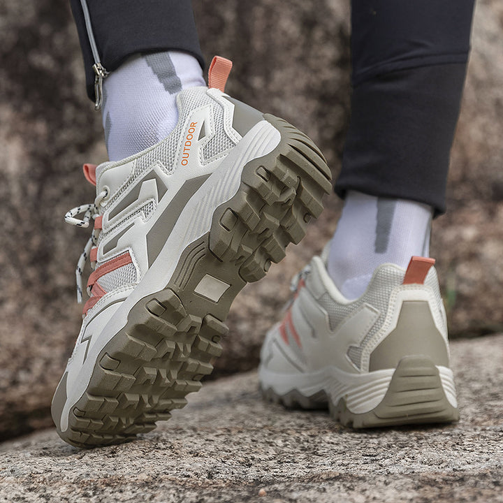 Men's robust trail and hiking sneaker with multi-terrain profile sole, breathable mesh upper, and reinforced toe cap Mune Fashion