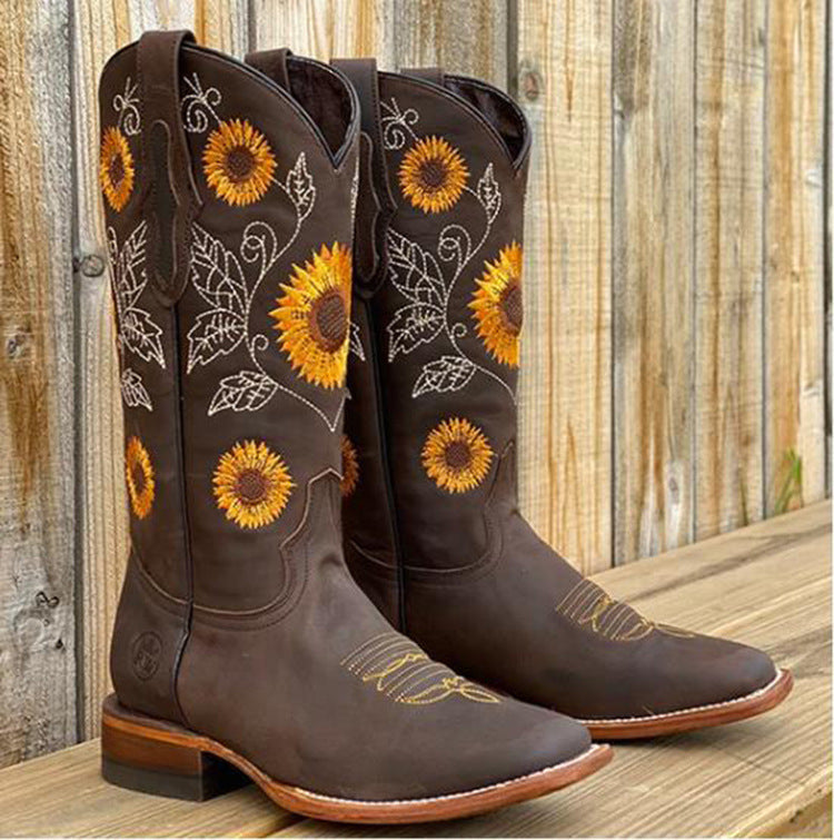 Women's western boots with sunflower embroidery and medium block heel Mune Fashion