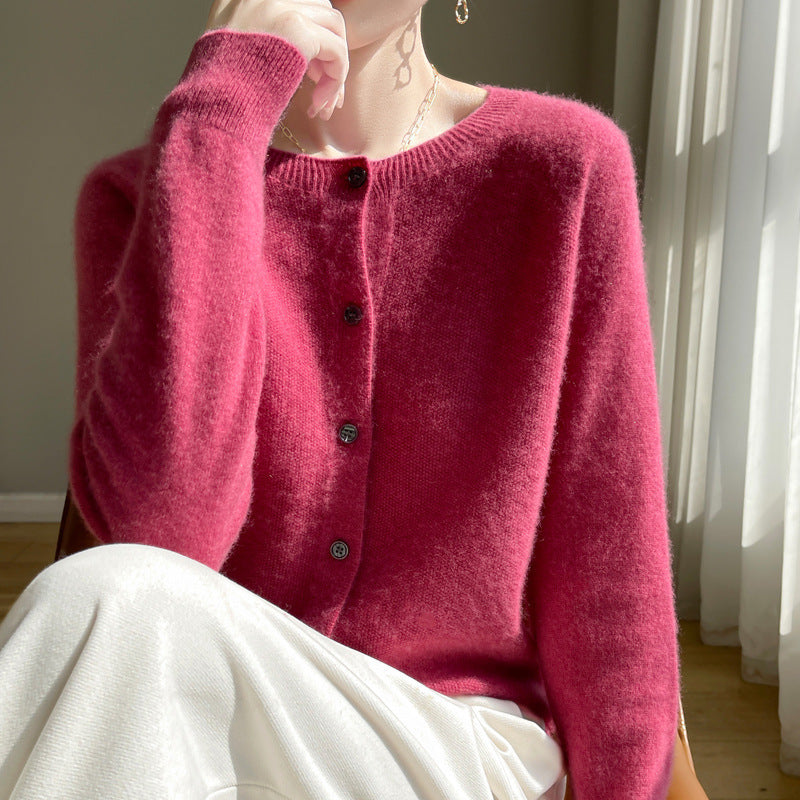 Women's Short-Cut Fine Knit Cardigan with Round Neck and Shimmering Button Placket Mune Fashion