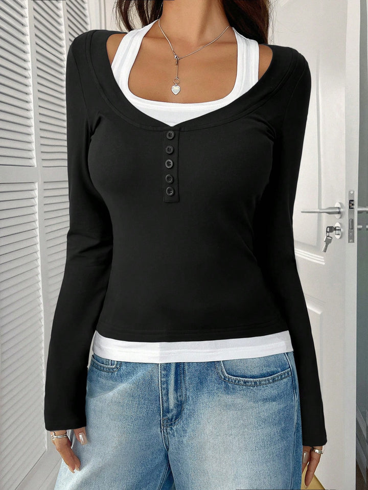 Women's fitted long-sleeve Henley shirt with deep U-neck and button placket Mune Fashion