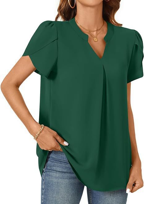 Women's Blouse with Elegant V-Neck Detail and Light Puff Sleeves Mune