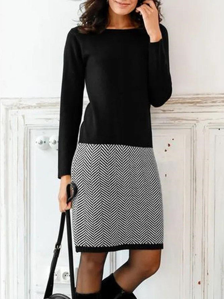 Women's Knitted Dress with Elegant Chevron Pattern Mune