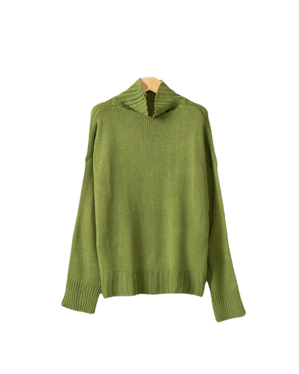 Women's turtleneck sweater made of chunky knit with oversized cut Mune Fashion
