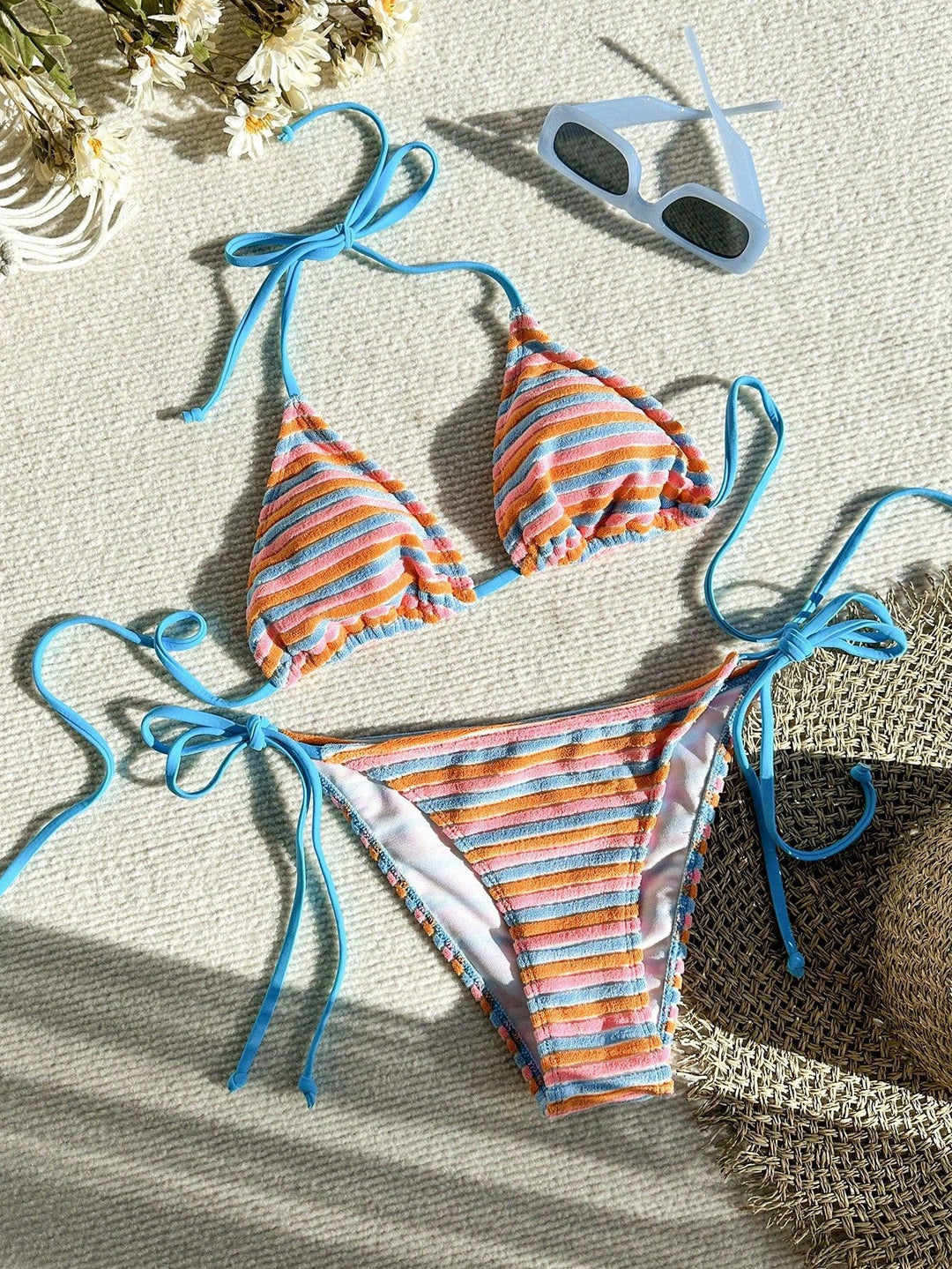 Women's bikini model with playful striped pattern Mune Fashion