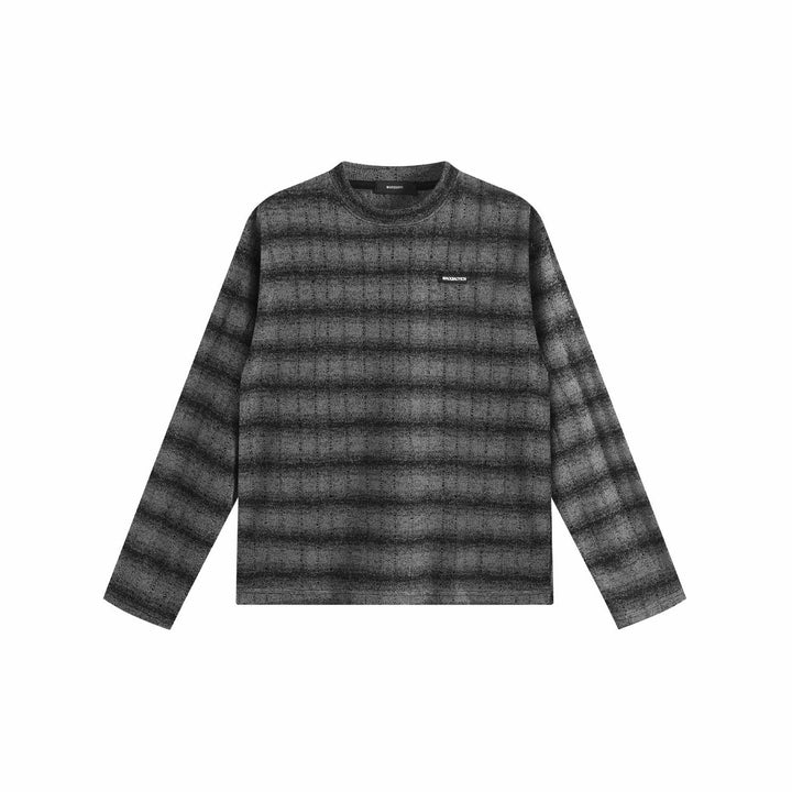 Unisex fine-structured round neck sweater with horizontal stripe pattern and logo patch Mune Fashion