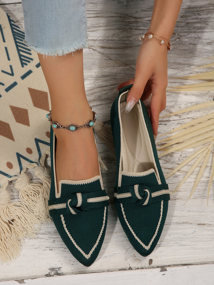 Women's woven lace slippers with decorative bow and padded comfort footbed Mune Fashion