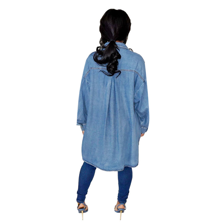 Women's Oversized Denim Shirt Jacket with Flap Pockets and Extended Cut Mune Fashion