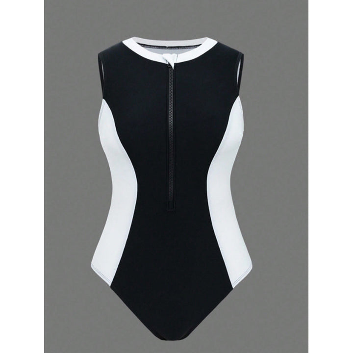 Women's sporty one-piece swimsuit with high collar and zipper Mune Fashion