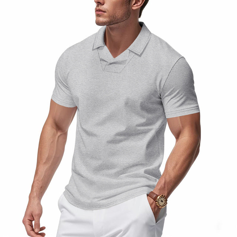 Men's structured short-sleeve polo with open V-neck and close-fitting cut Mune Fashion