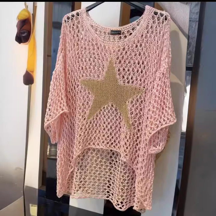 Women's oversized crocheted pullover with star appliqué and 3/4 sleeves Mune Fashion