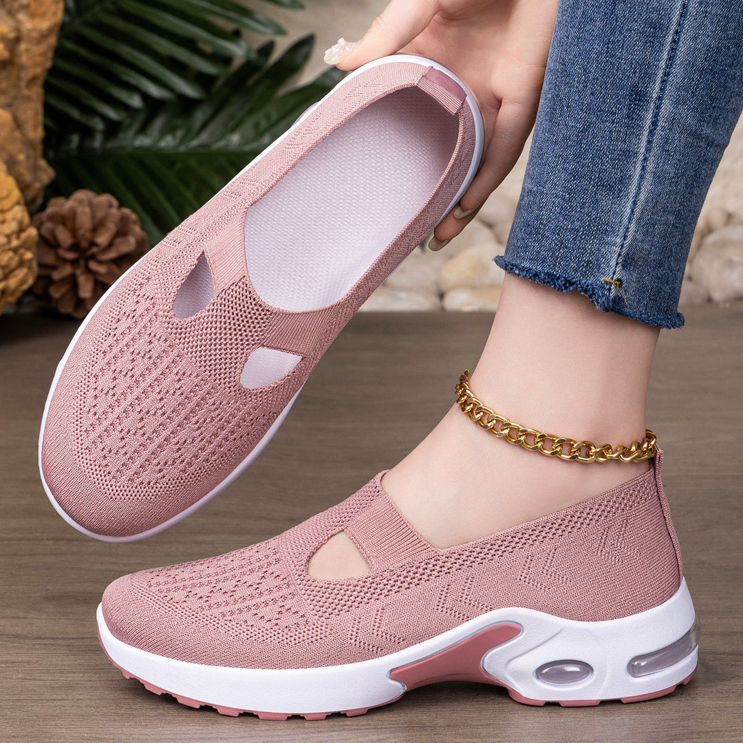 Women Sporty Slip-On Sneakers with comfortable Strobel construction and breathable upper material Mune Fashion