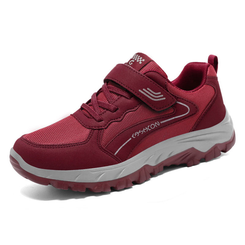 Ladies nan robust Trailwalking sneaker with Velcro closure, padded heel support and shock-absorbing profile sole Mune Fashion