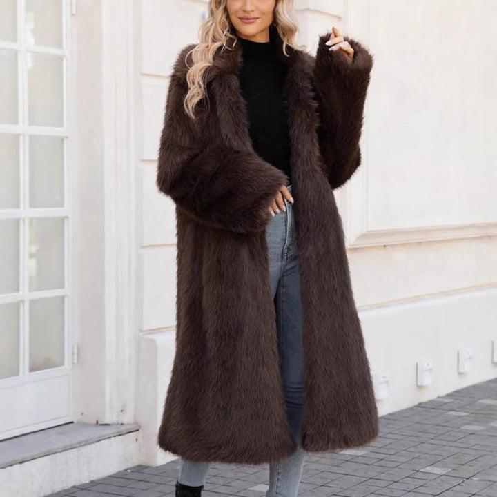 Ladies Fluffy Faux Fur Coat with Soft Lapel Mune