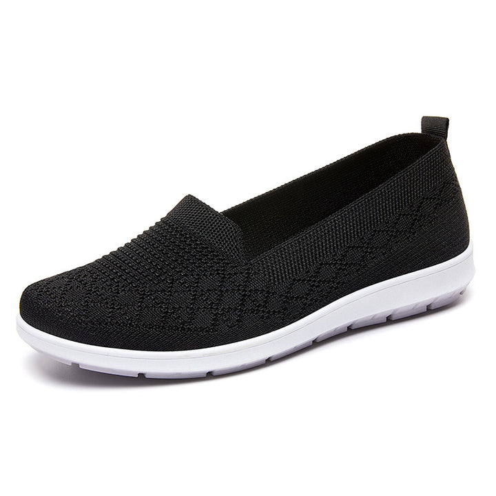 Women's lightweight knitted slip-on comfort walking sneaker with breathable 3D knit upper and flexible lightweight sole Mune Fashion