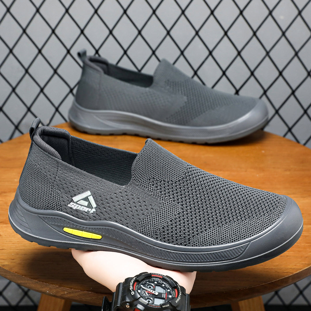 Men's breathable slip-on work shoe with seamless knitted upper, shock-absorbing EVA midsole and slip-resistant rubber outsole Mune Fashion