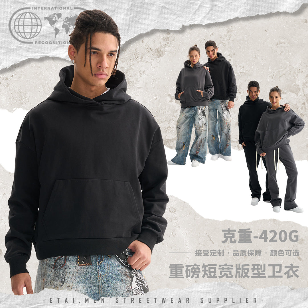 Women Wide Cut Hoodie with Cropped Hem and Kangaroo Pocket Mune Fashion