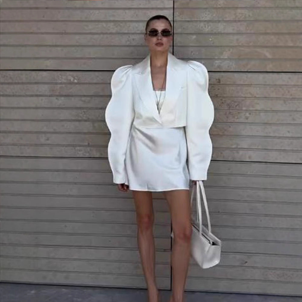Women's Sculptural Cropped Blazer with Dramatic Balloon Sleeves Mune Fashion