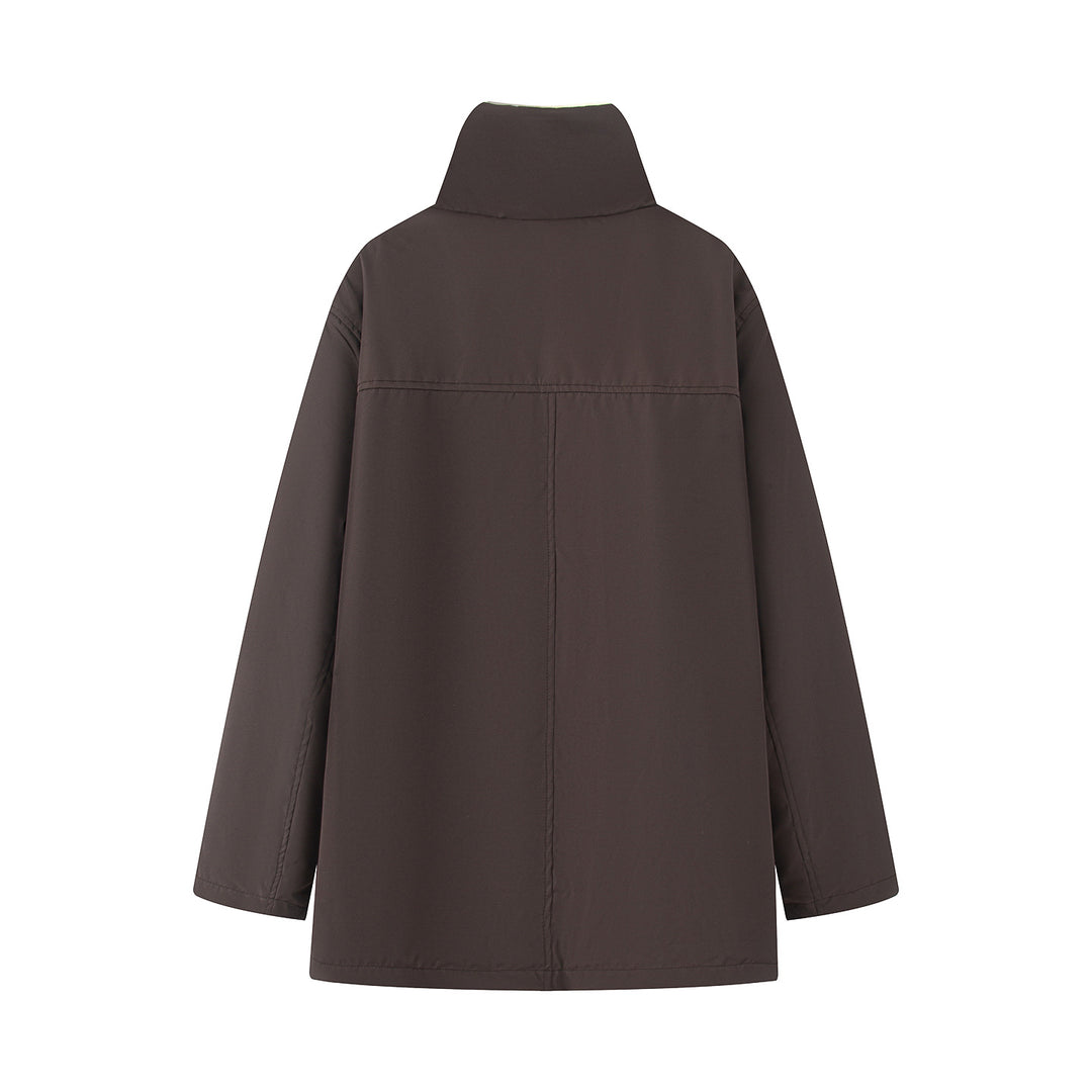 Women's oversized parka with high teddy-lined stand collar, concealed front placket and large flap pockets Mune Fashion