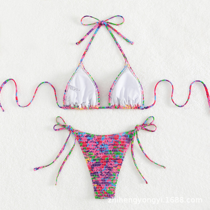 Women Triangle Bikini with Cheerful Ruffle Design Mune Fashion
