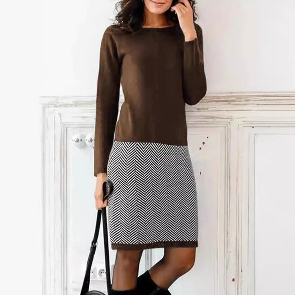 Women's Knitted Dress with Elegant Chevron Pattern Mune