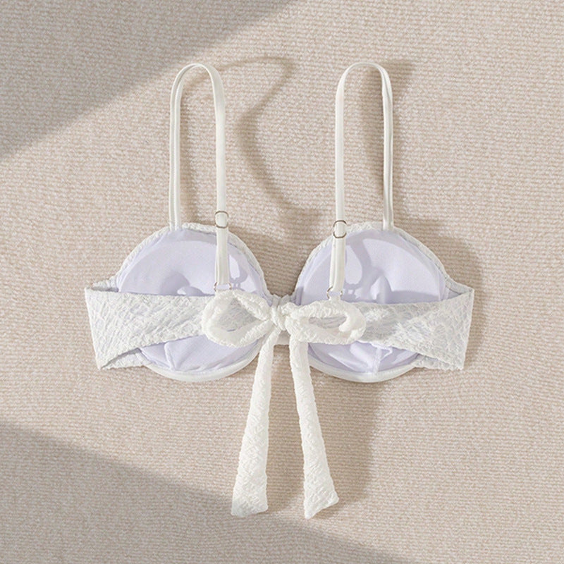 Women’s Underwire Bra with Refined Lace Details Mune Fashion